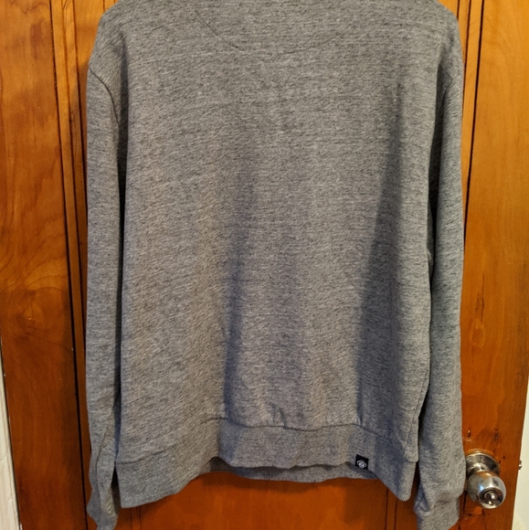 Robot face sweater - Picture 2 of 4